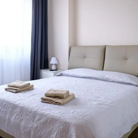 Apartament Tisay Apartment