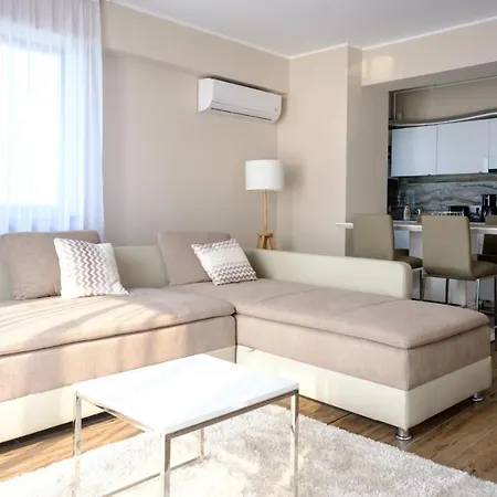 Apartament Tisay * Mamaia